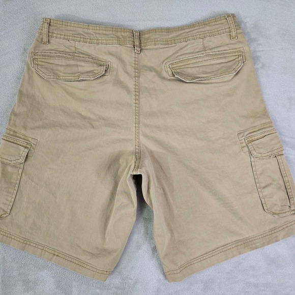 Berkley Jensen Men's 34 Khaki Cargo Shorts Flat Front Stretch Utility Pockets - Picture 5 of 7